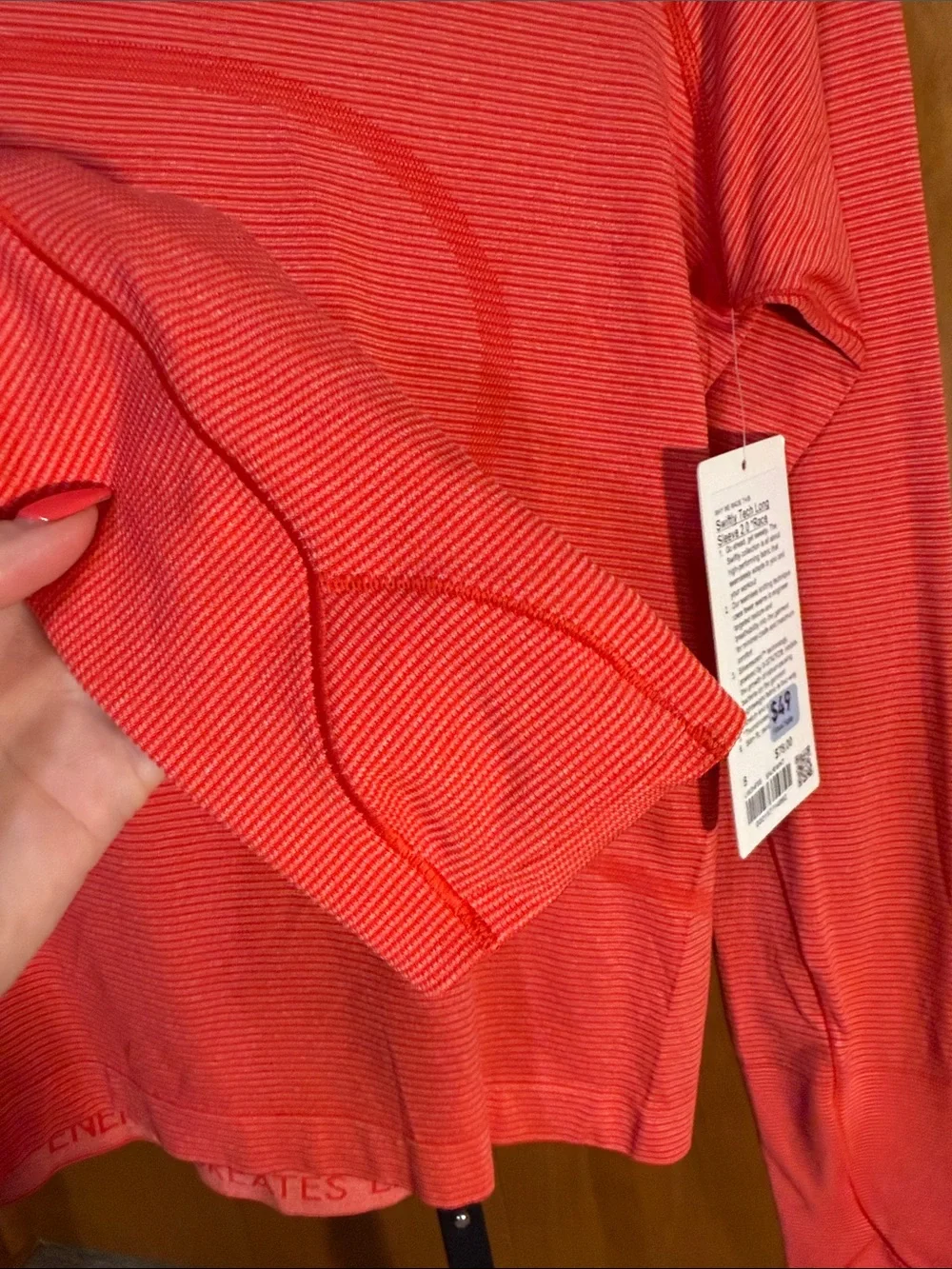 Lululemon Swiftly Tech Long Sleeve 2.0 Race Length Red Size 8 NWT